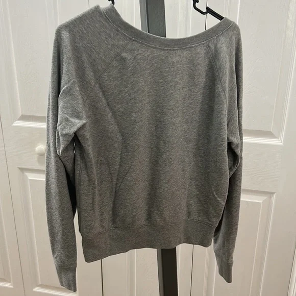 PINK Victoria’s Secret Medium long sleeve Sweat shirt. Great Condition - Picture 4 of 6